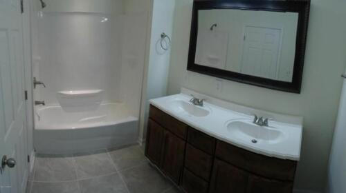 Hwy 41 Master Bath